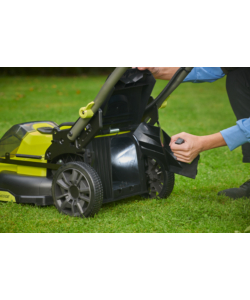 Tagliaerba a batteria ryobi "ry18lmx40c-240" taglio 40 cm 18v, due batterie 4.0ah incluse